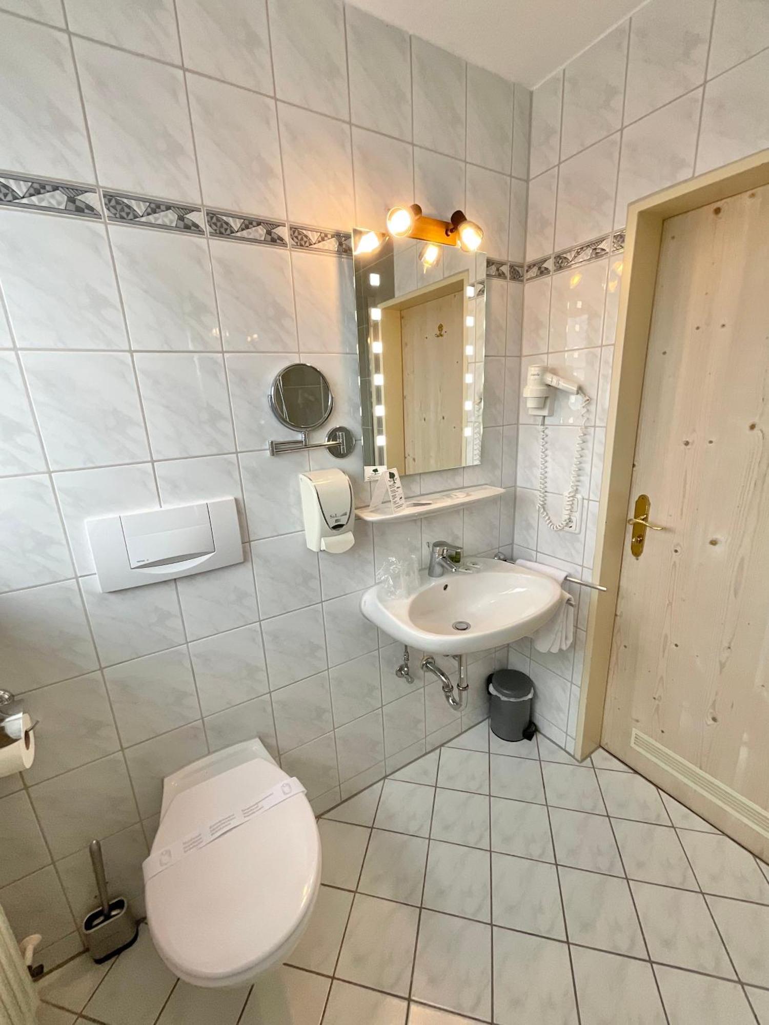 Hotel Jms Holiday Allgaeu オーバーロイテ エクステリア 写真